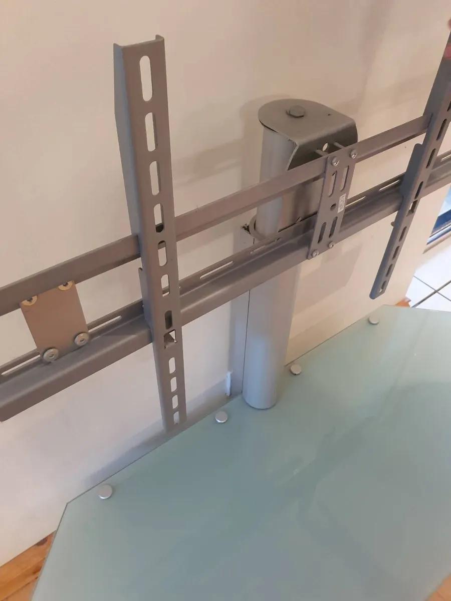 Tv stand - glass and chrome - Image 4