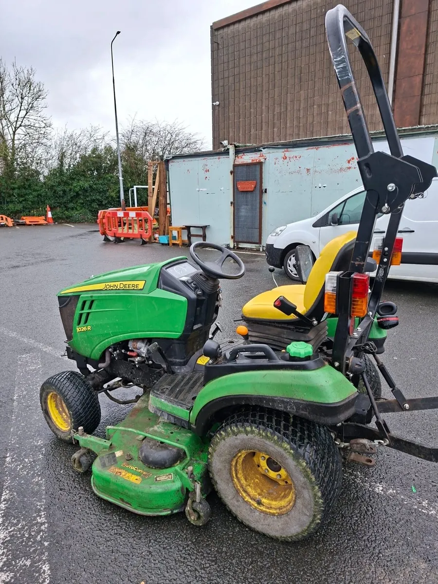 John Deere 1026r Mower - Image 1