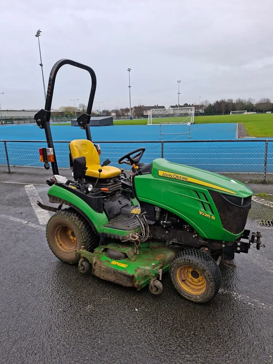 John Deere 1026r Mower - Image 2