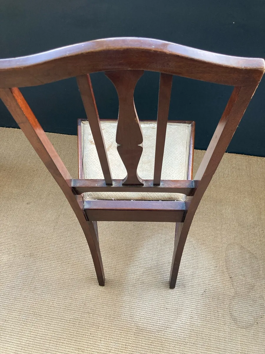 Bedroom chair - Image 2