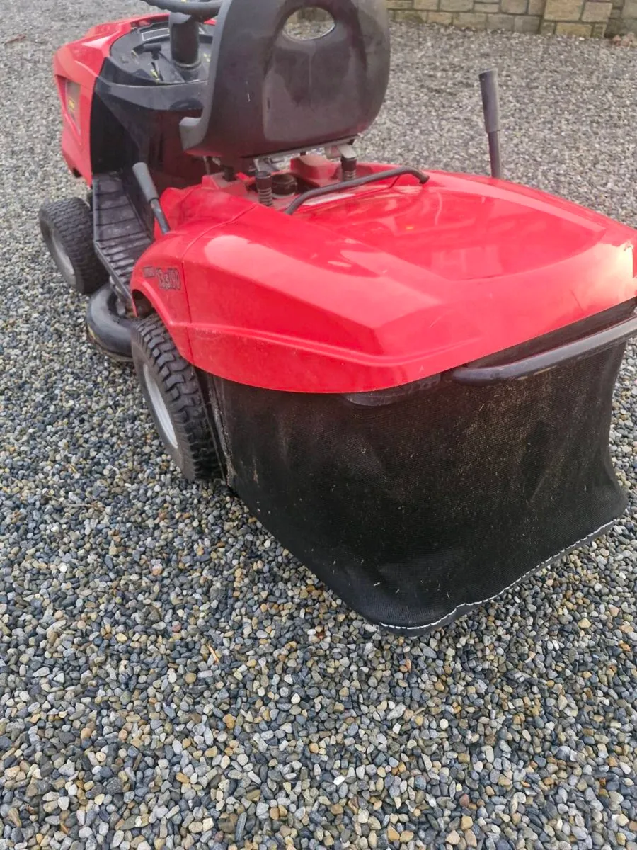 Castlegarden ride on mower Delivery available - Image 3