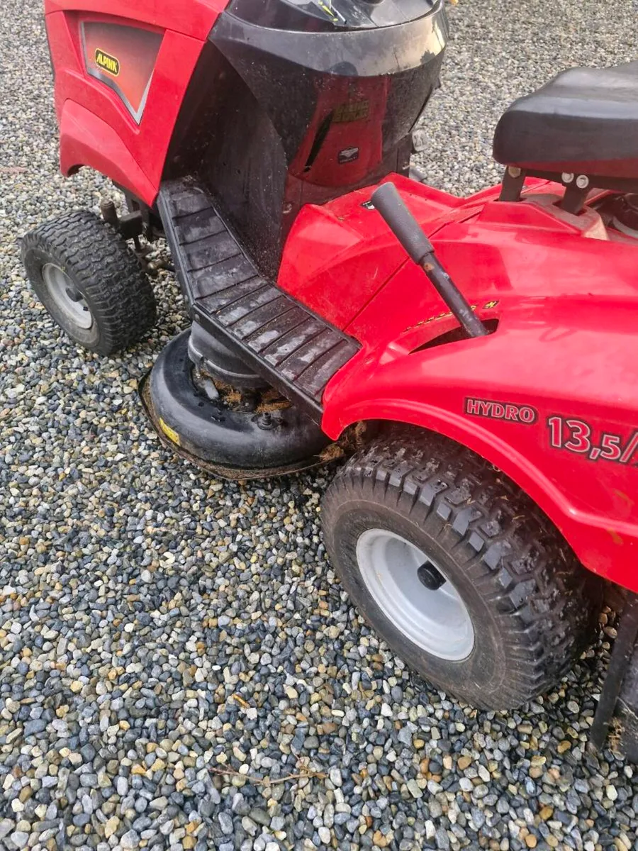 Castlegarden ride on mower Delivery available - Image 4