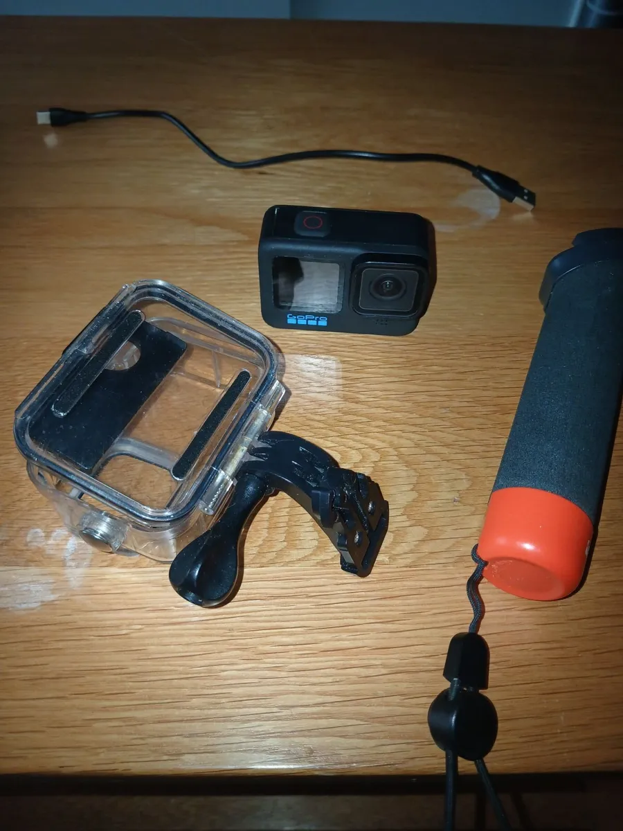 Go Pro HERO 11 camera - Image 1