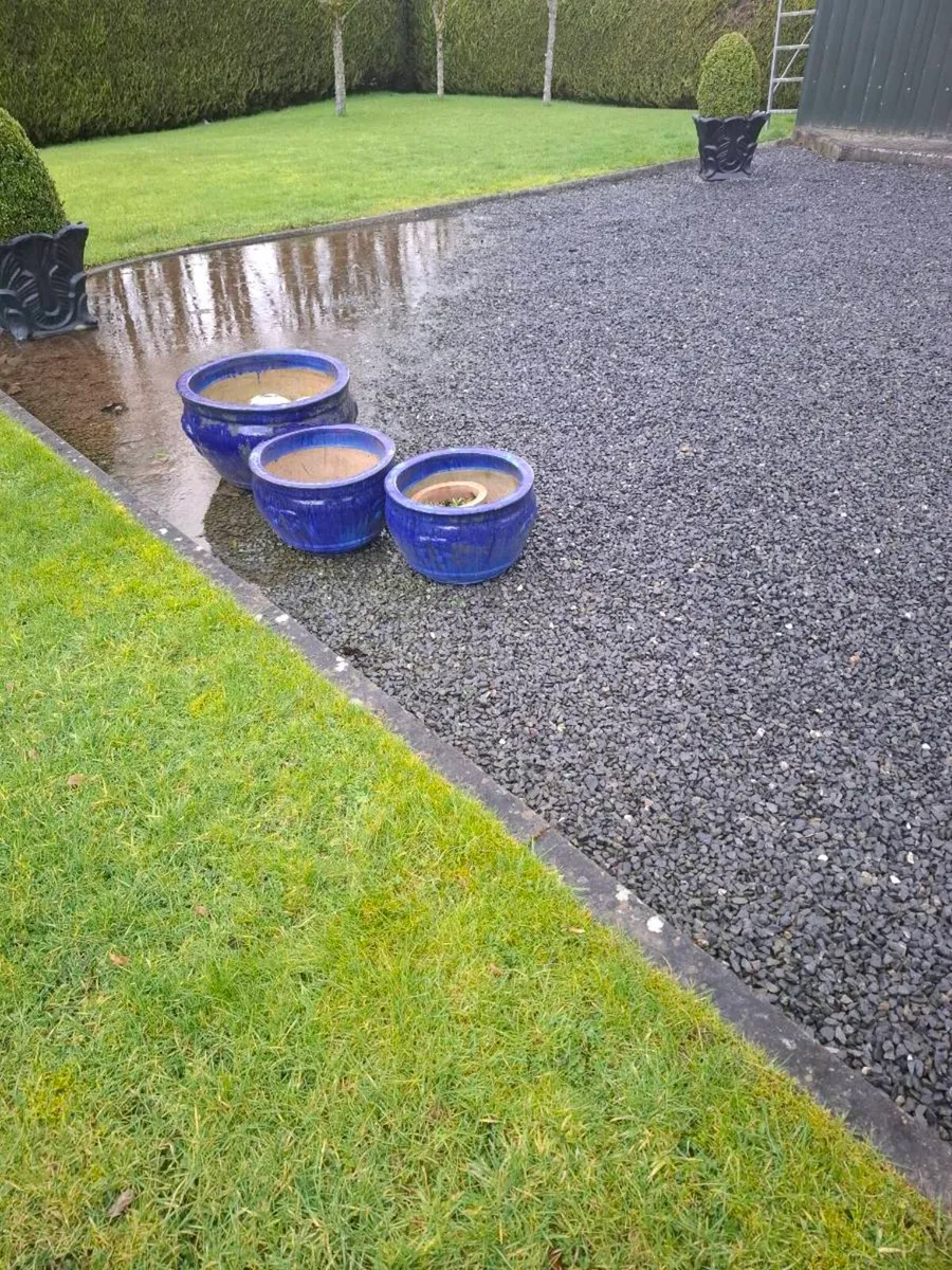 Ceramic pots - Image 1