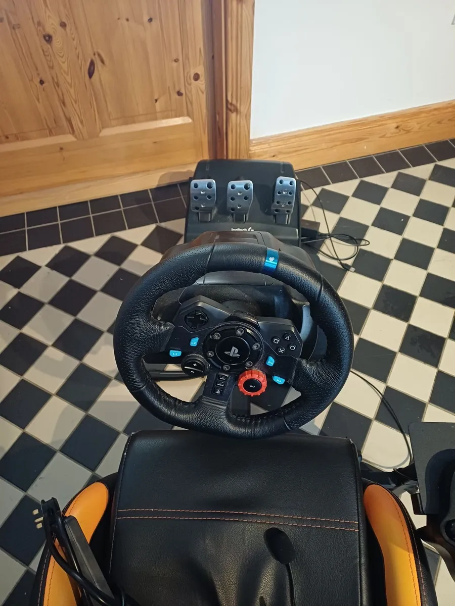 LOGITECH Chair, Racing Wheel, Pedals and Shifter - Image 4