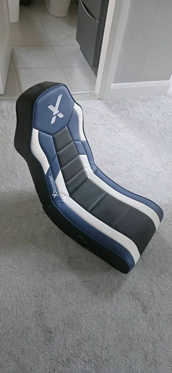 Gaming Chair - Image 1