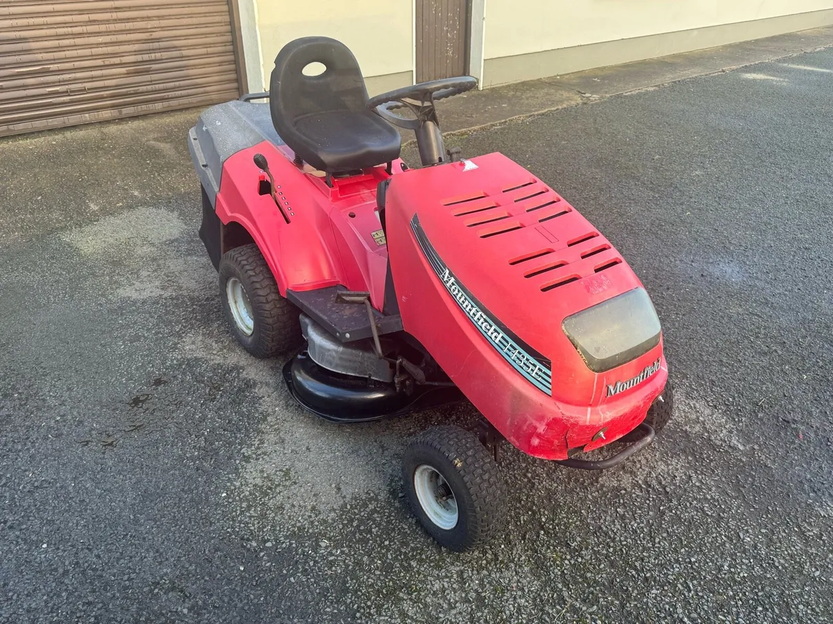 Ride on mower - Image 2