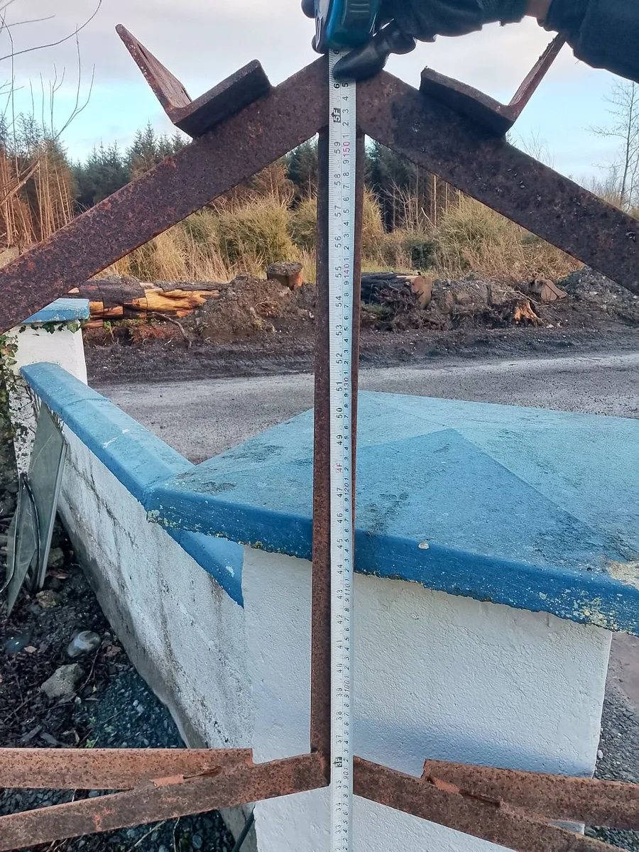 3 Shed trusses - Image 2