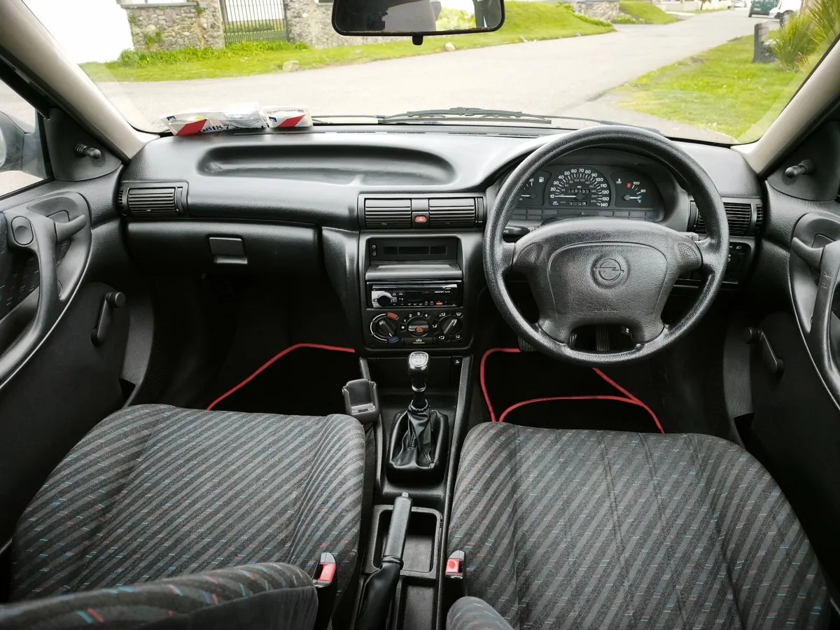 Vintage Opel Astra Nct&Tax €56 - Image 2