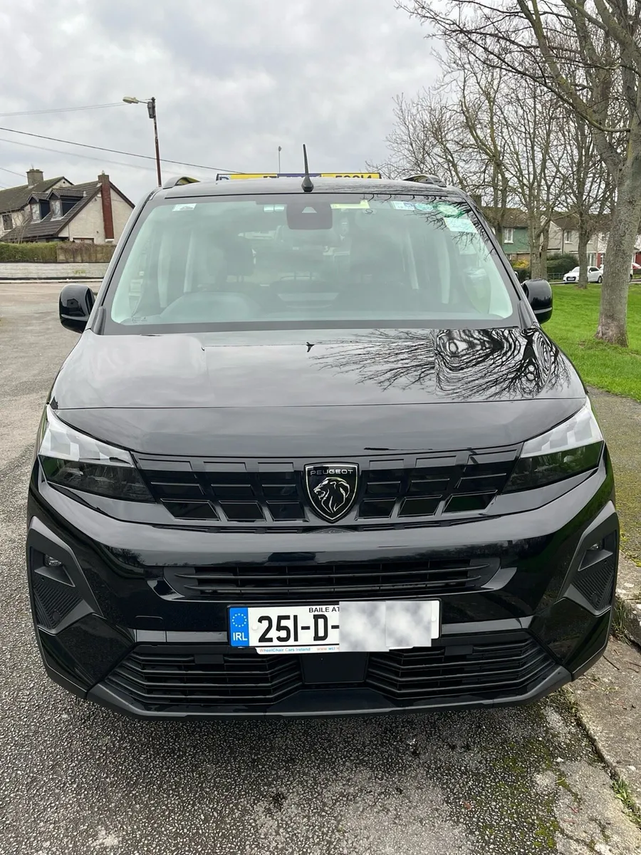 Taxi for rent - Image 2