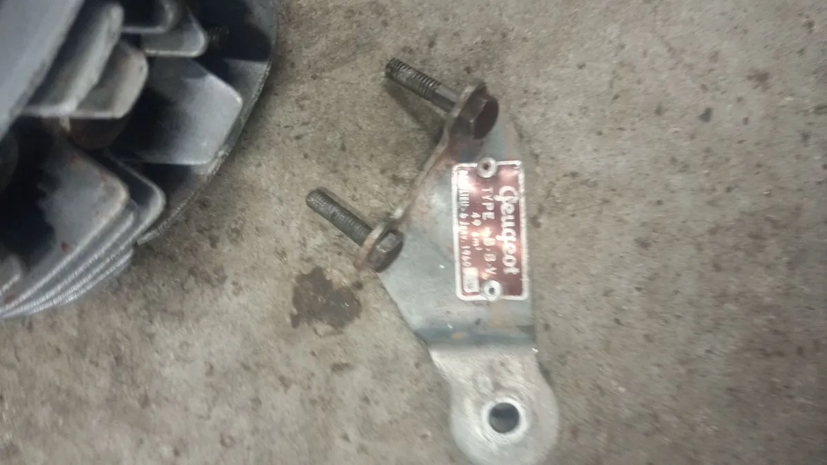 Looking for. - Image 3