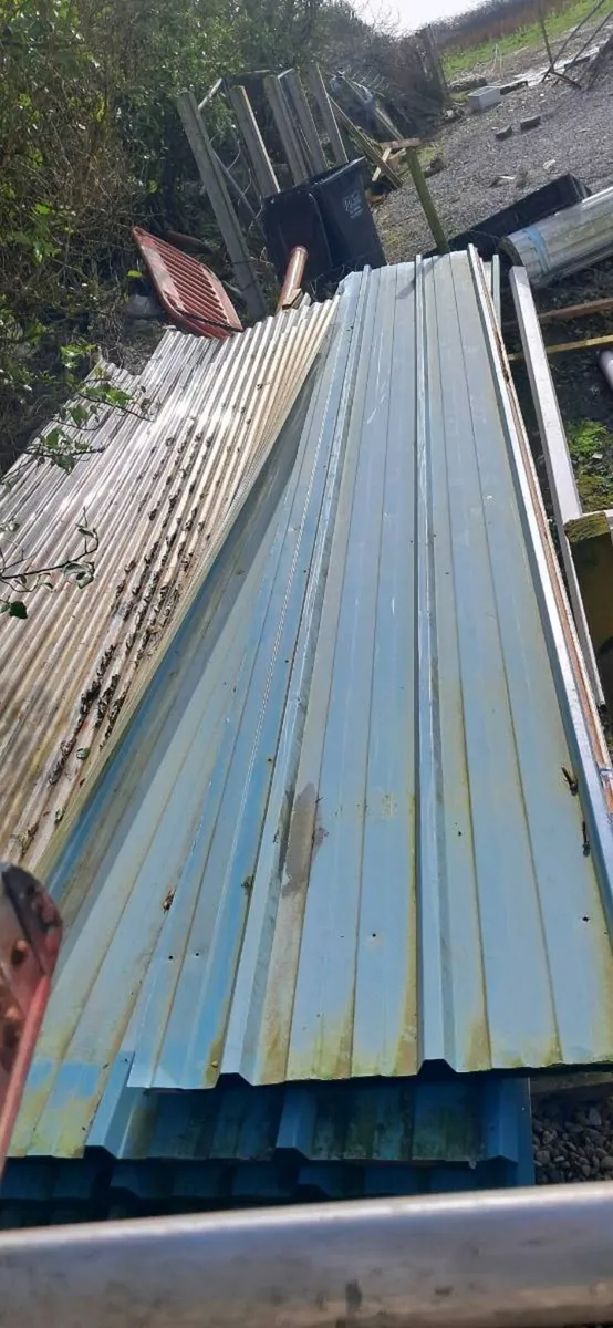 Roof sheeting - Image 1