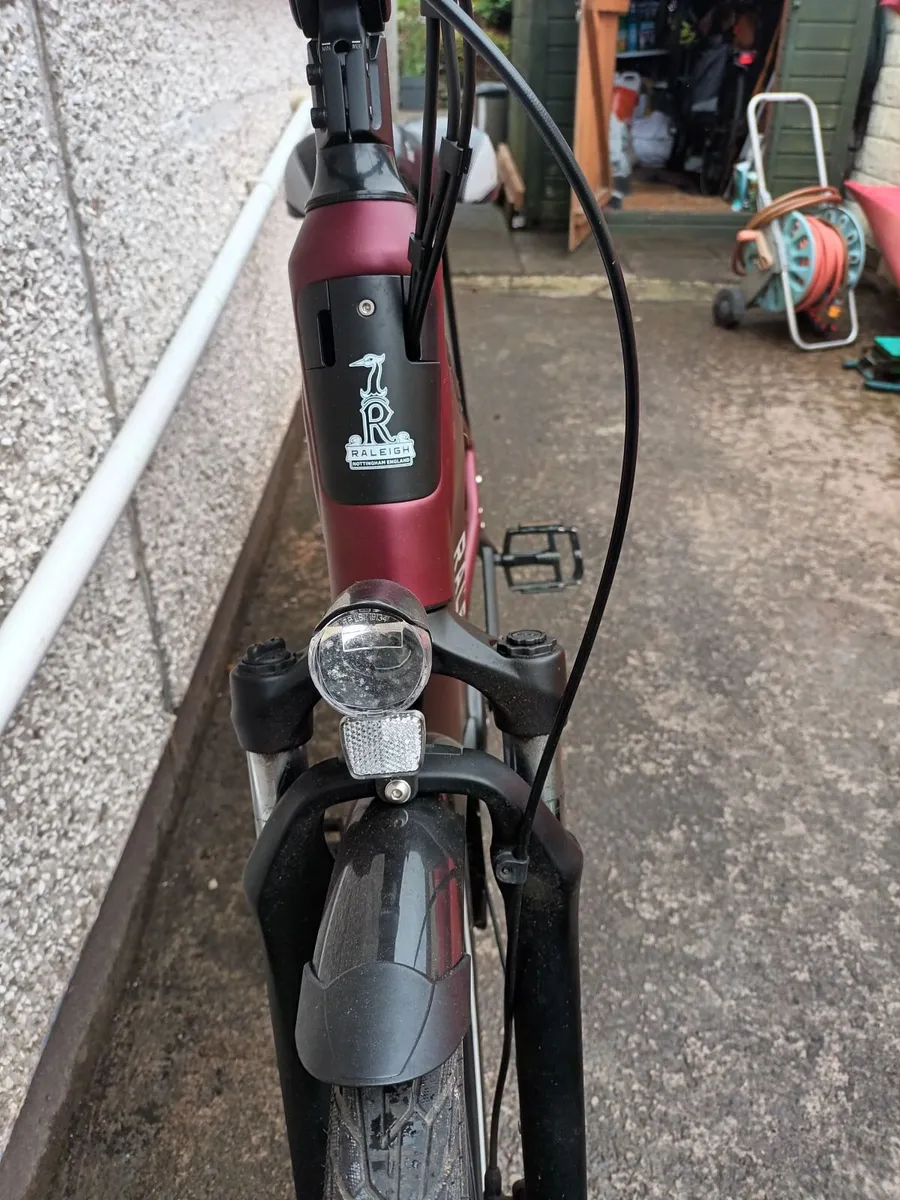 Electric bike - Image 2