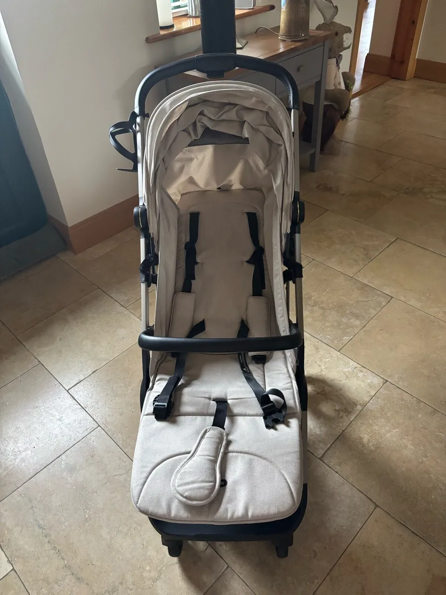 My babiie compact stroller - Image 4