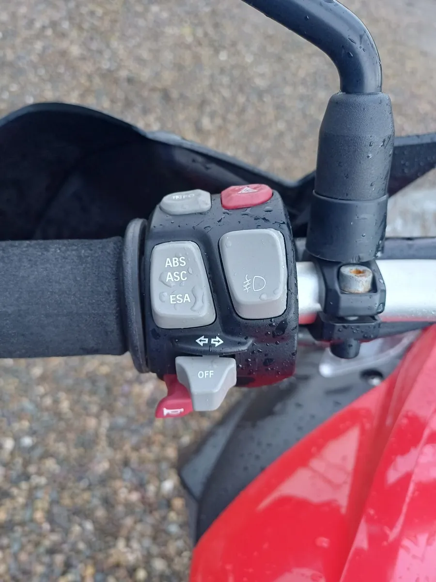 BMW F 800 GS Adventure 2013 - Image 2