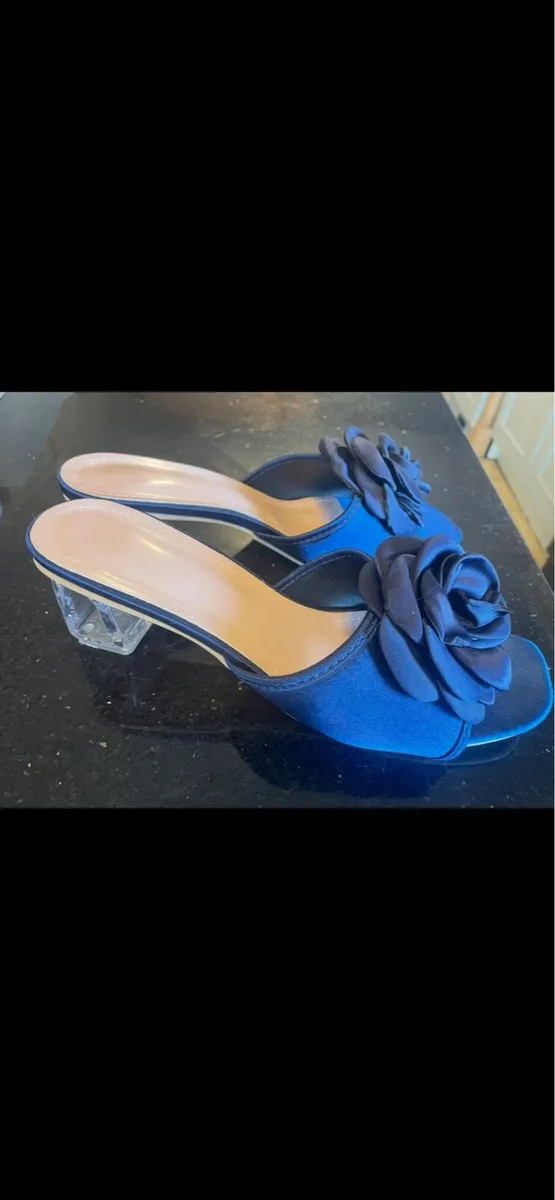 New shoes and Accessories - Image 2