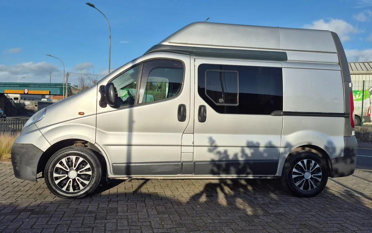 2010 Vauxhall Vivaro Camper - Image 1