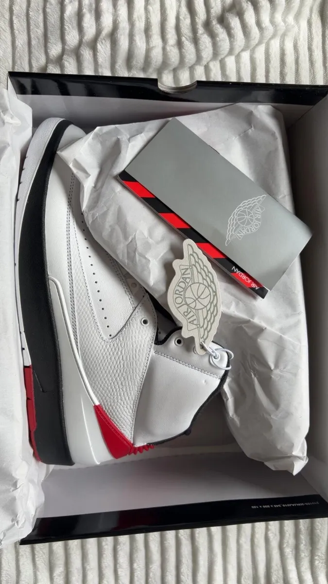 Nike shoes clearance - Image 2