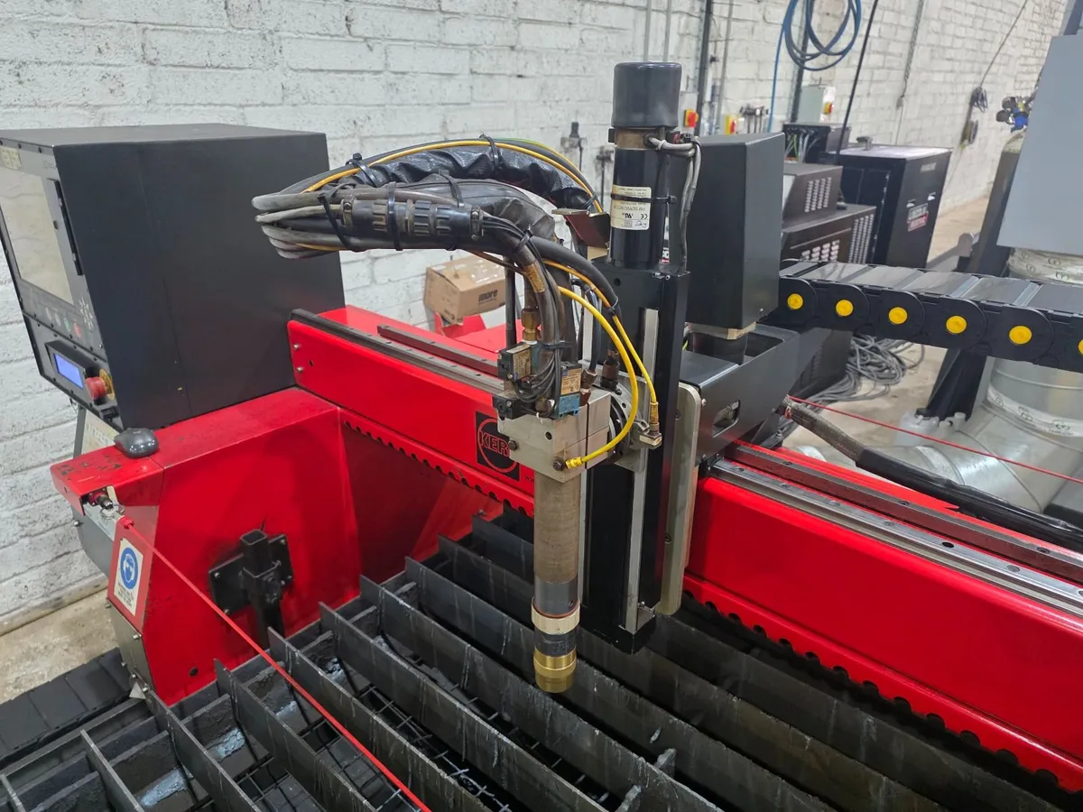 Kerf RUR3000P High Definition CNC Plasma Cutter - Image 3