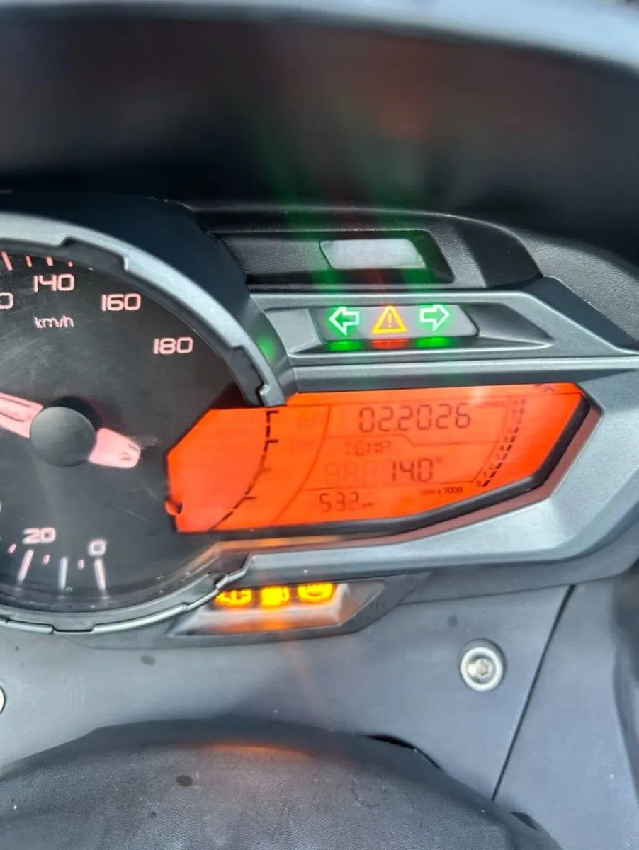 BMW C 600 Sport (2013) - Image 4