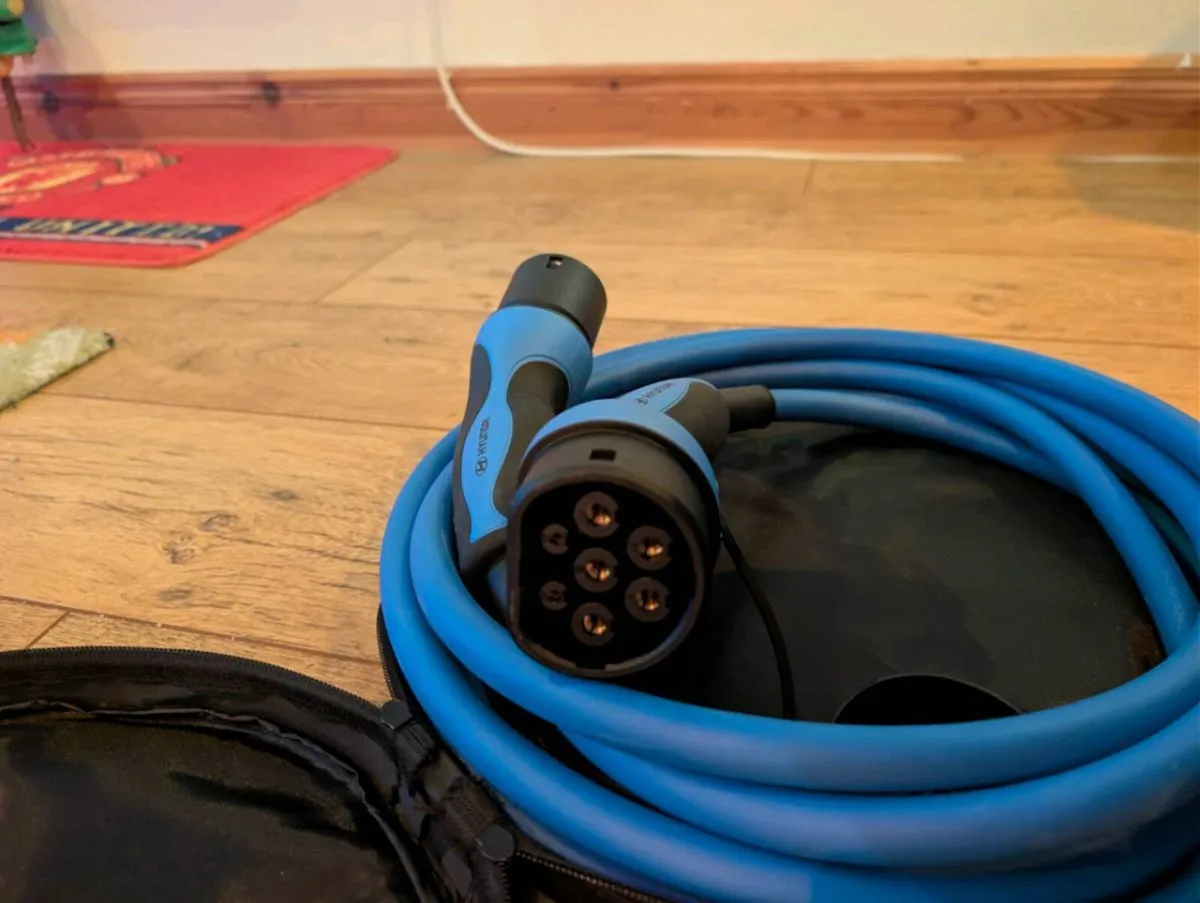 EV home charger - Image 4