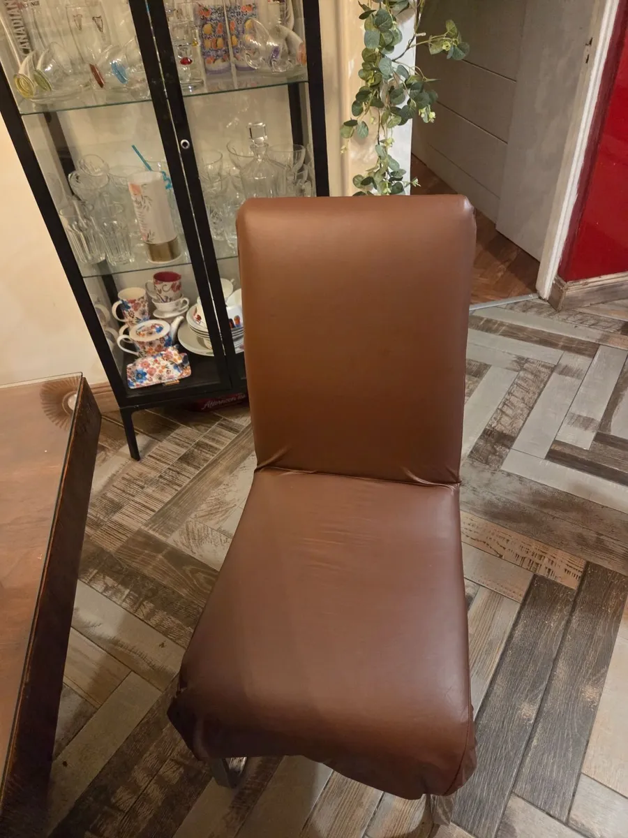 Solid Wood Dining Table & 6 Chairs – €699 - Image 4