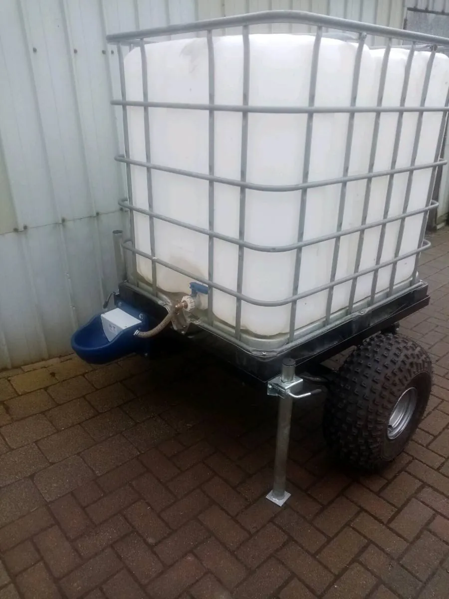 Water drinker - Image 2