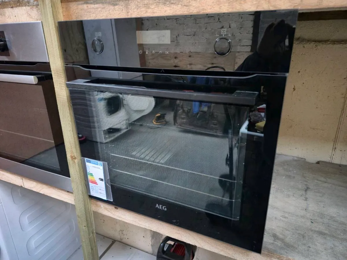 NEW AEG SteamBake Pyrolytic Self-Cleaning Single O - Image 1