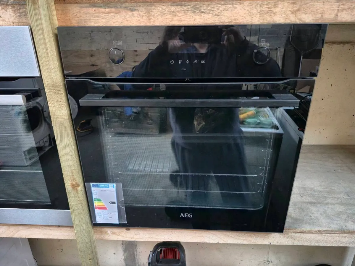 NEW AEG SteamBake Pyrolytic Self-Cleaning Single O - Image 2