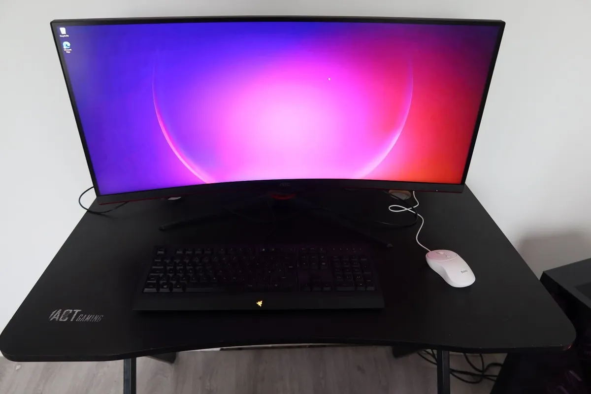 Gaming monitor need gone asap - Image 2