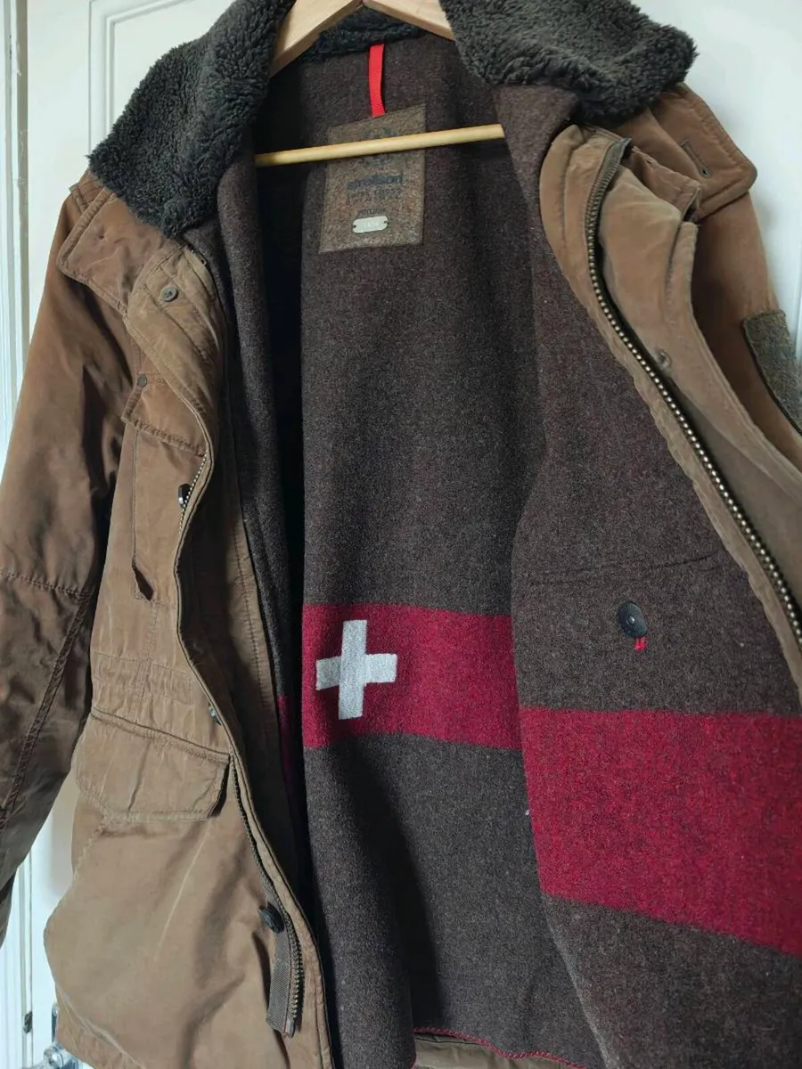 Strellson Swiss Cross Jacket – Size L - Image 2