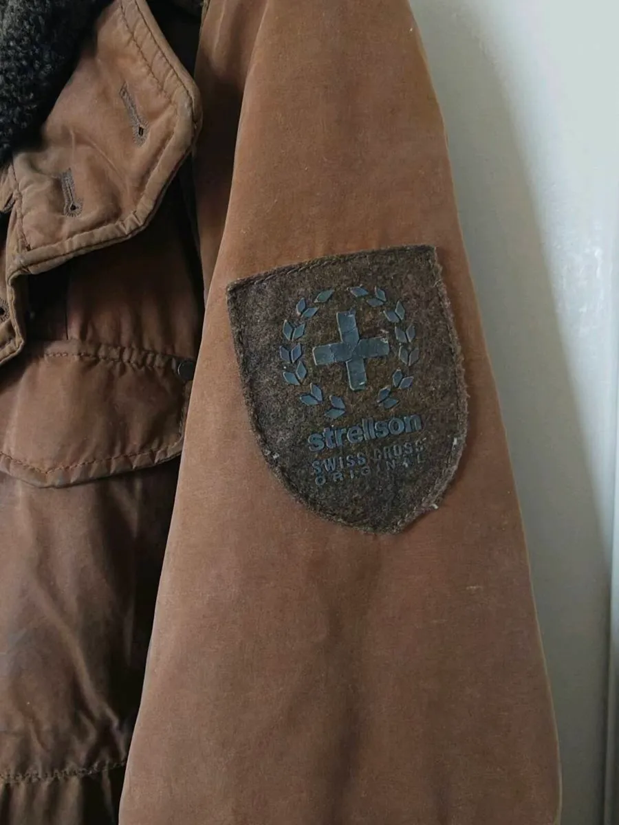 Strellson Swiss Cross Jacket – Size L - Image 4