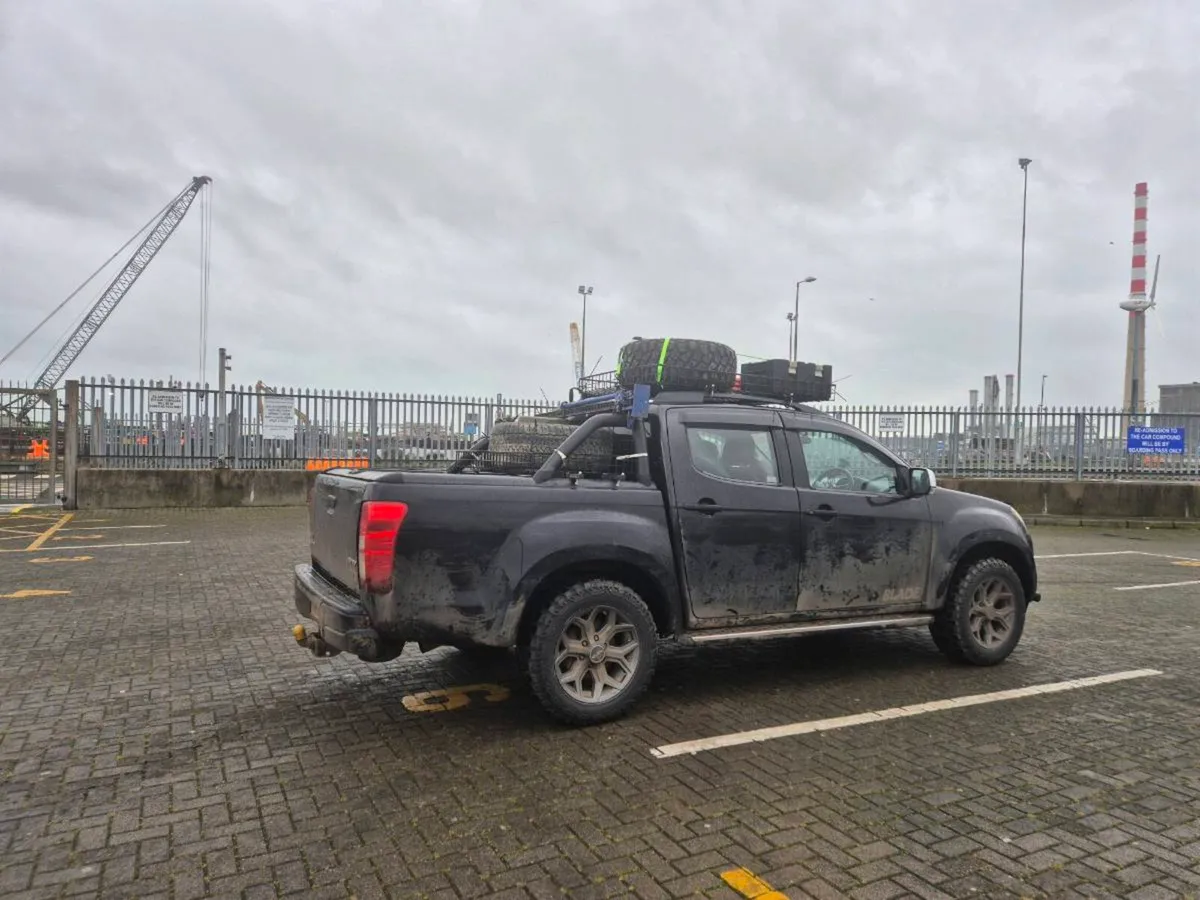 Isuzu D max Blaze 2014 twin turbo - Image 2