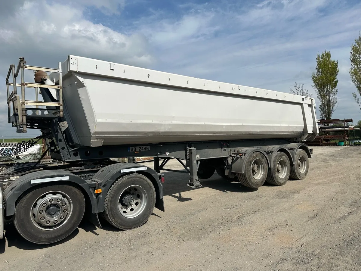 Schmitz tipping trailer - Image 1