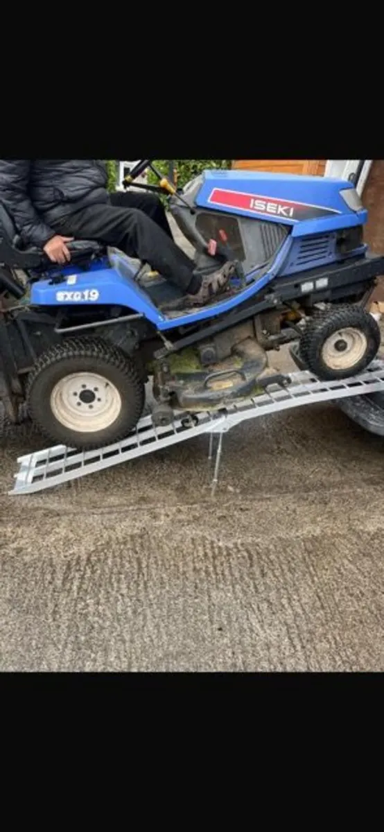 QUAD  7 FT ALUMINIUM FOLDABLE LOAD RAMPS 1000 kg - Image 2