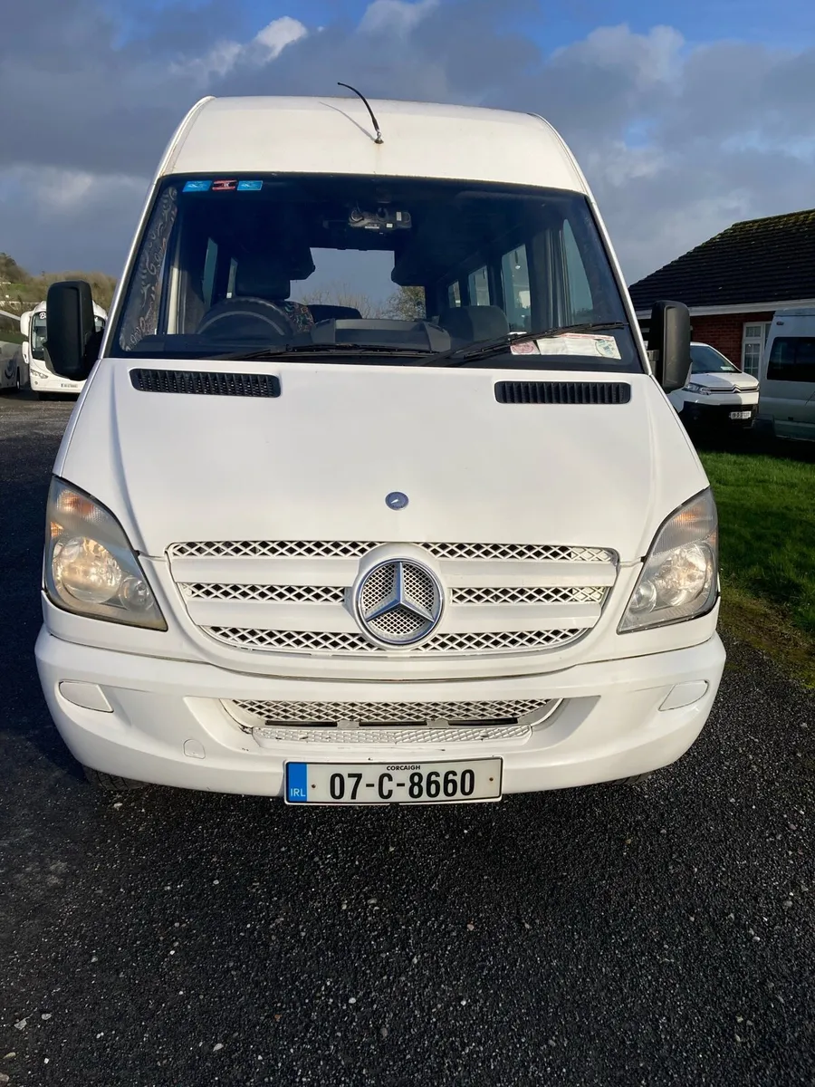 2007 Mercedes Sprinter - Image 1