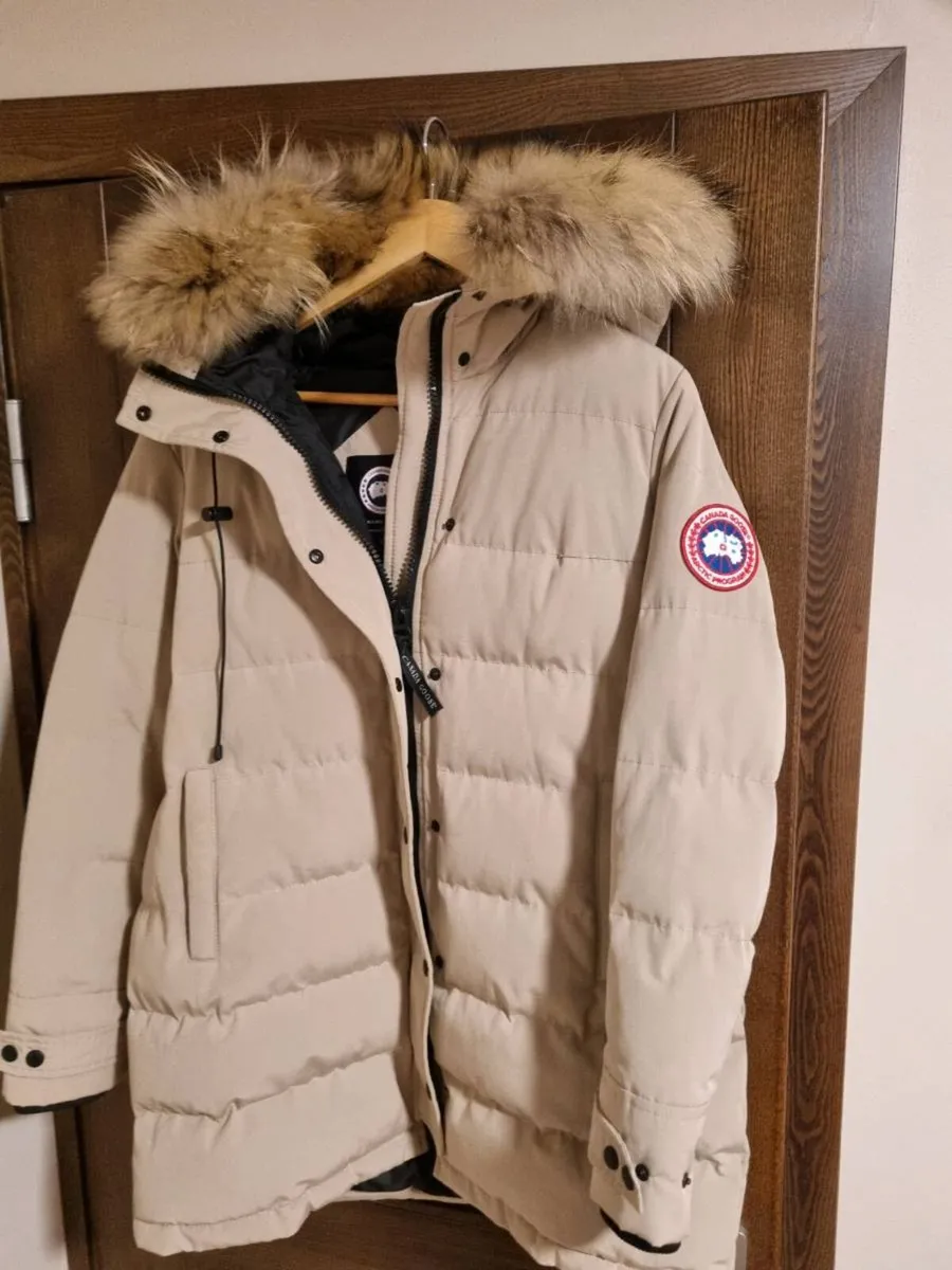 Canada goose coat - Image 1