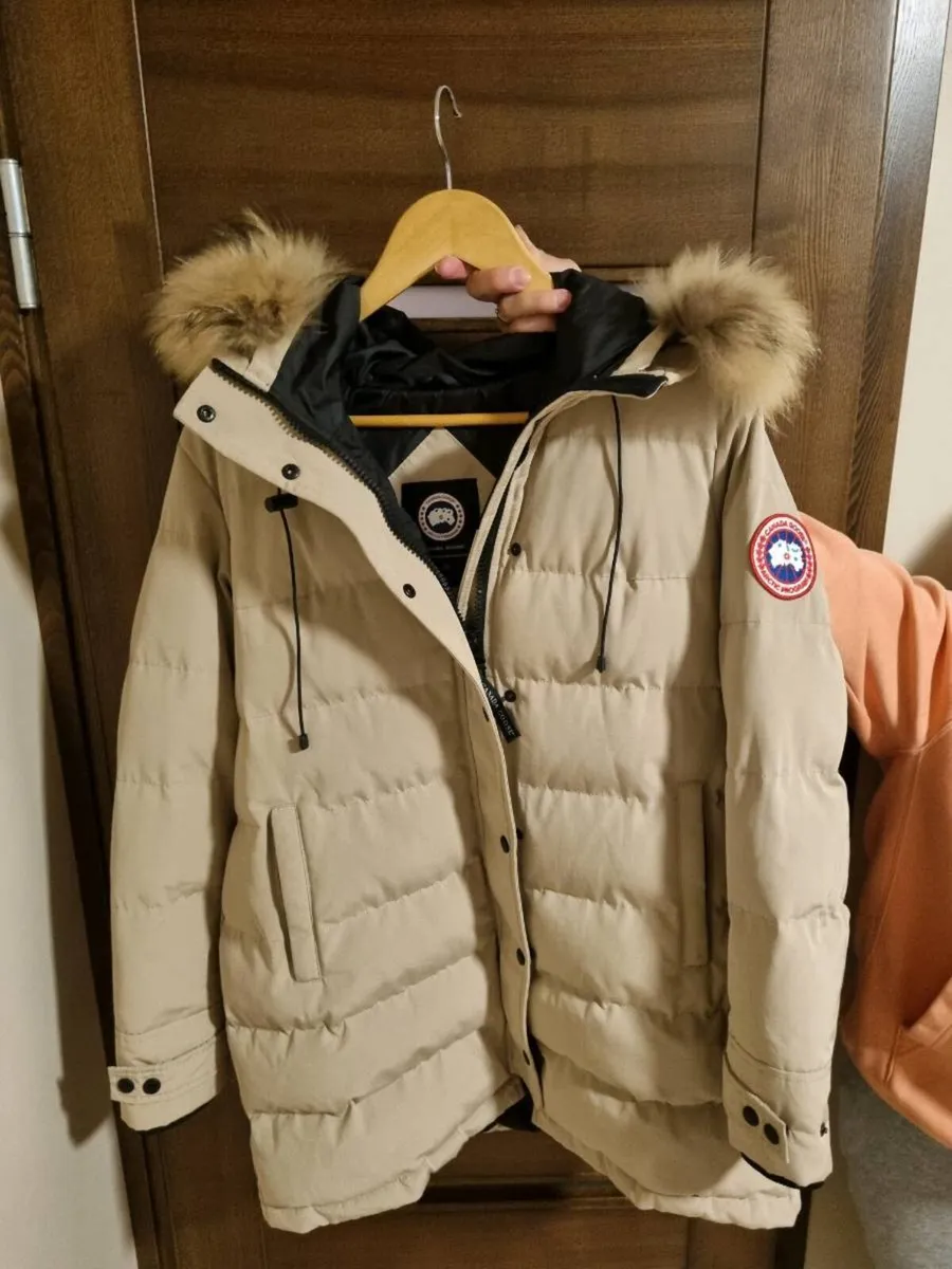 Canada goose coat - Image 3