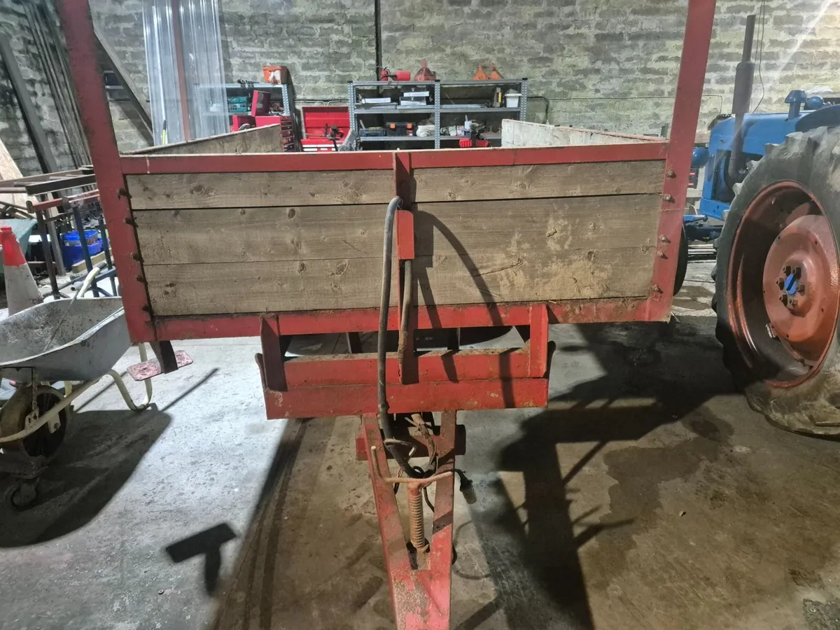 Vintage tractors - Image 2