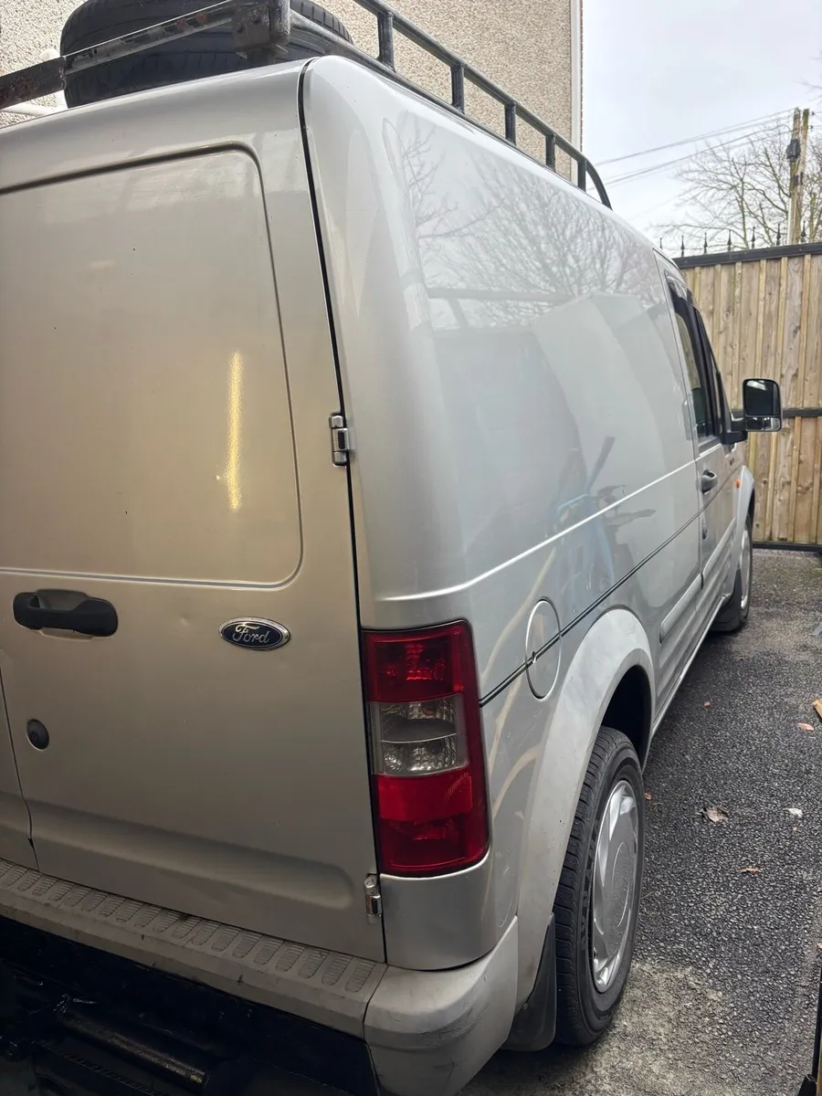 Ford transit connect - Image 2