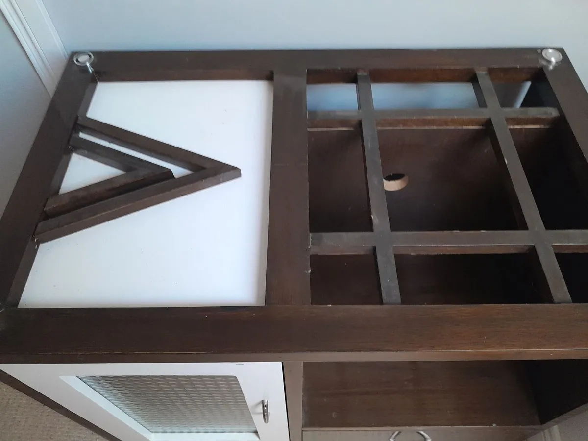 Bathroom unit - Image 2