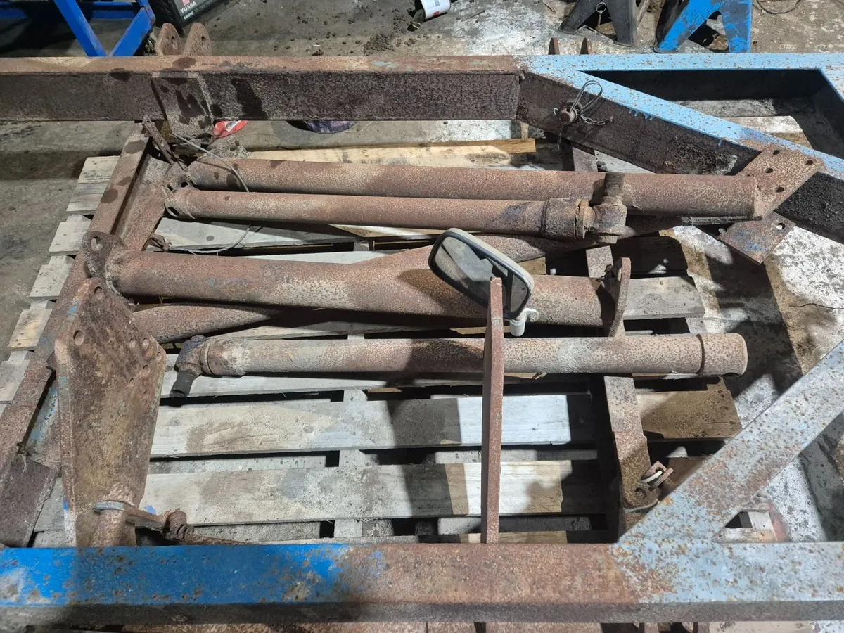 Vintage tractor - Image 4