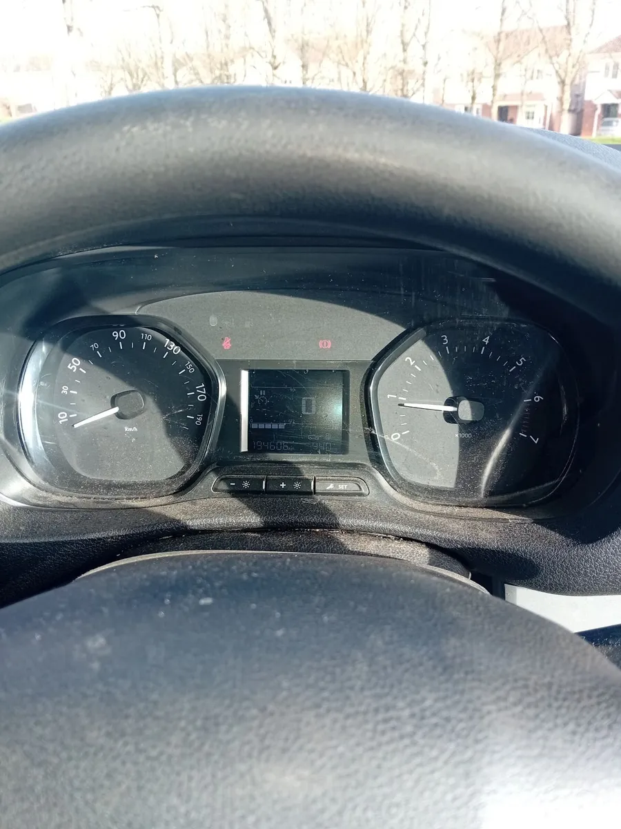 Peugeot Expert 2019 - Image 3