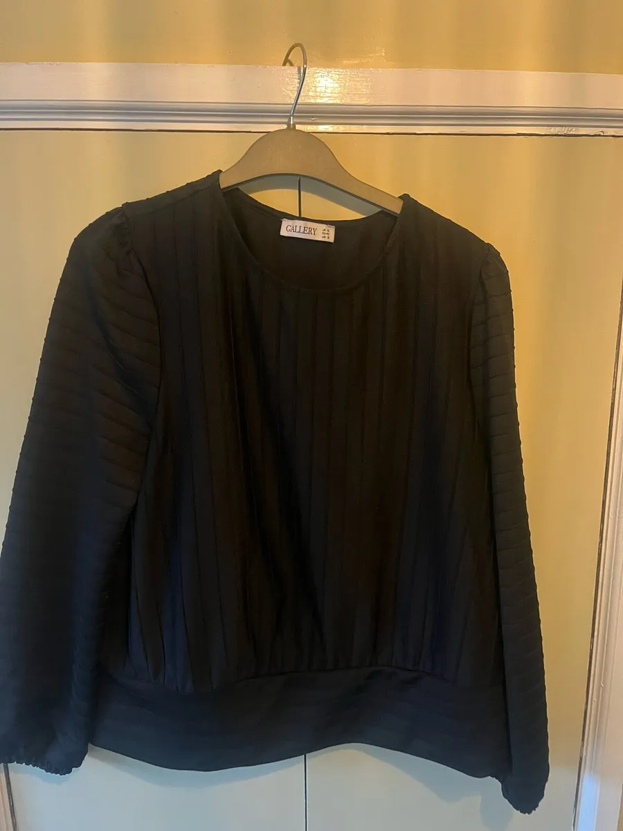 Gallery ribbed top - Image 1