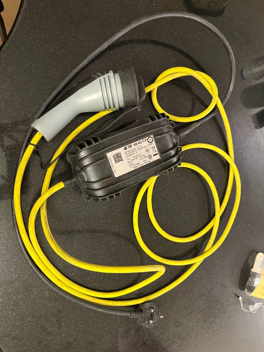 Volkswagen charging cable - Image 1
