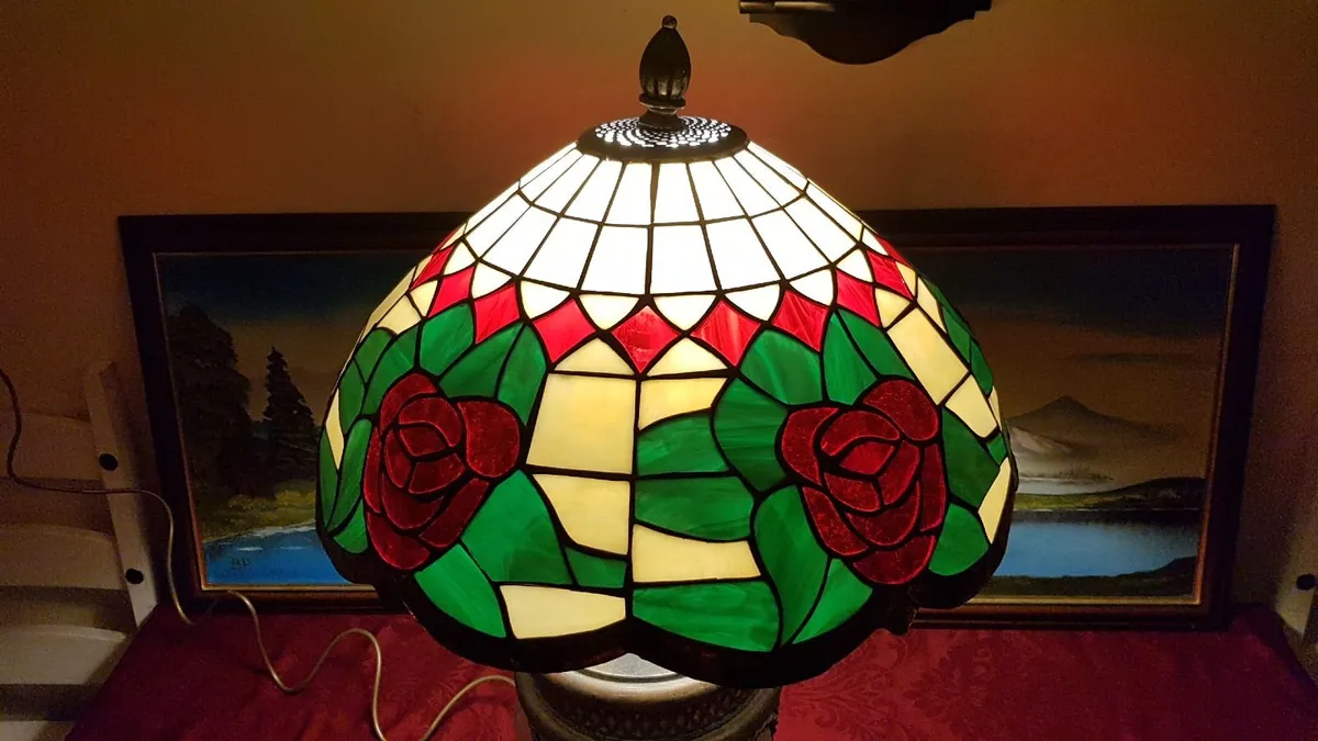 Vintage 34"Tall ArtDeco Bronze/Copper Tiffany Lamp - Image 2