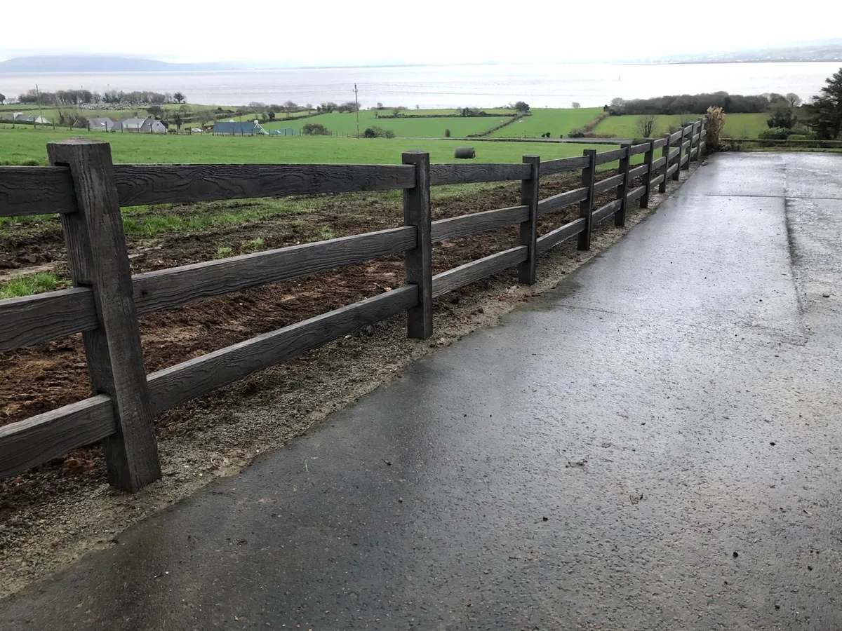 Concrete ranch fencing - Image 4