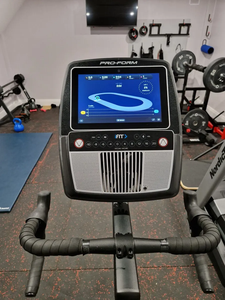 pro form tour de france exercise bike - Image 4