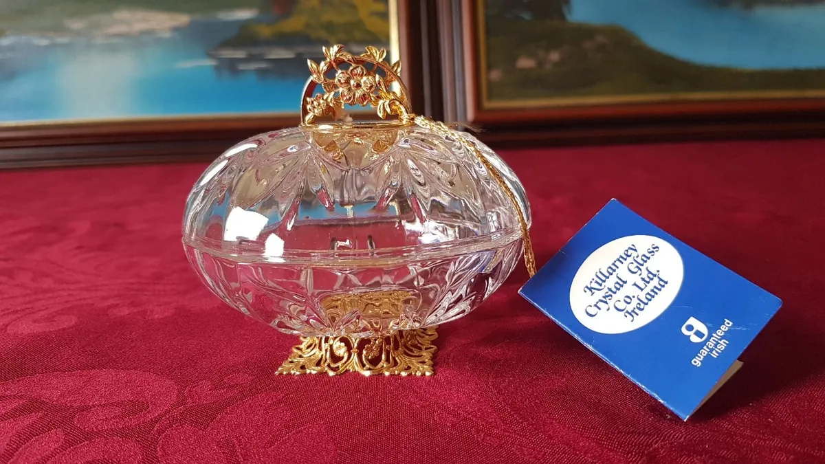 Killarney Crystal HappyBirthday LiddedJewelry Dish - Image 1