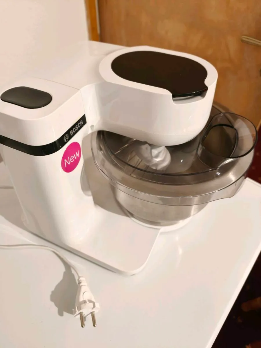 Bosch MUM Series 2 Stand Mixer MUMS2EW00 700W Bowl - Image 4